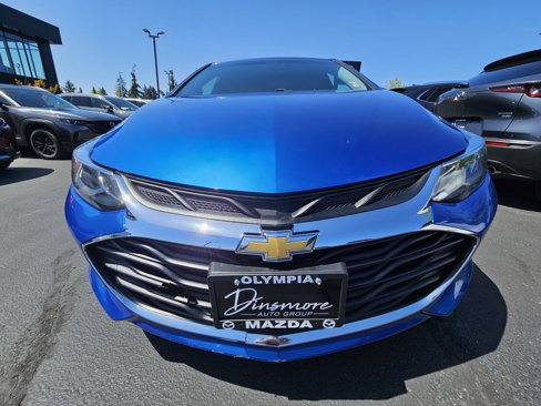 Used 2019 Chevrolet Cruze LT image 3