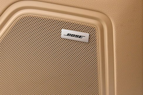 Certified 2025 Porsche Macan image 7