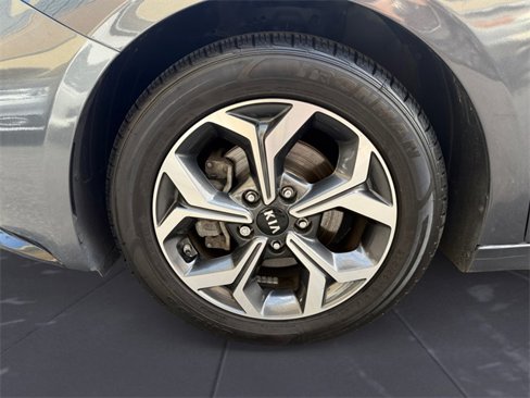 Used 2019 Kia Forte LXS image 14