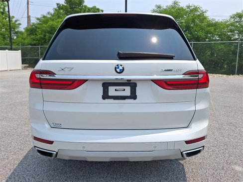 Used 2022 BMW X7 xDrive40i w/ Premium Package image 9