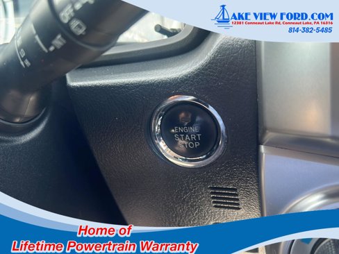Used 2015 Toyota 4Runner Limited image 30