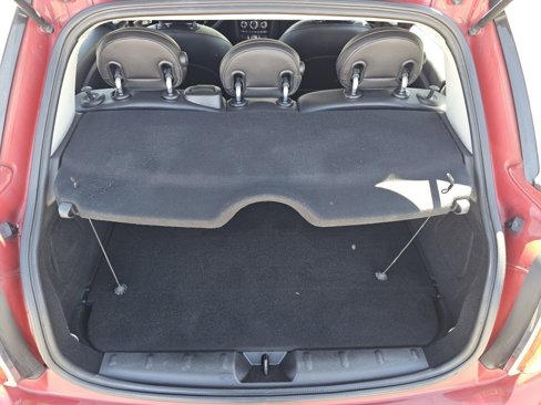 Used 2016 MINI Cooper 4-Door Hardtop image 24