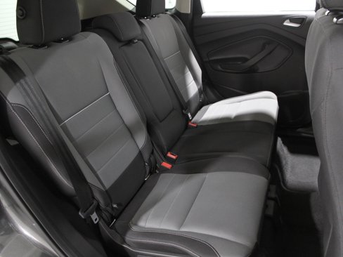 Used 2015 Ford Escape SE image 16
