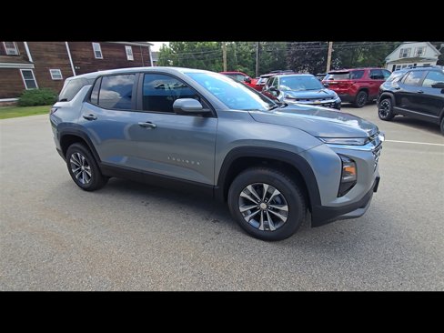 New 2026 Chevrolet Equinox LT w/ Convenience Package II image 2