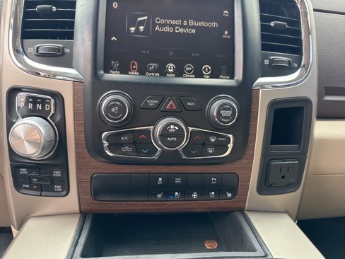 Used 2013 RAM 1500 Laramie w/ Convenience Group image 21