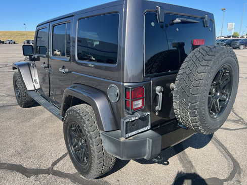 Used 2017 Jeep Wrangler Unlimited Sahara image 3