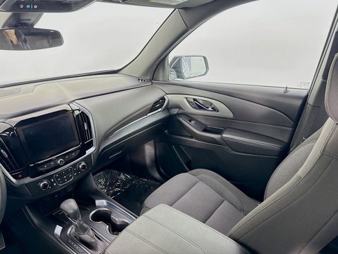Used 2023 Chevrolet Traverse LT image 21