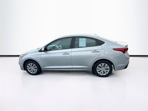 Used 2022 Hyundai Accent SE image 4