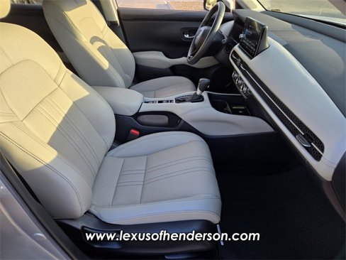 Used 2024 Honda HR-V EX-L image 17