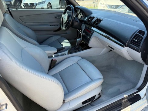 Used 2010 BMW 135i Convertible image 14