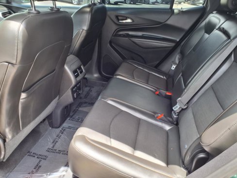 Used 2018 Chevrolet Equinox Premier image 17