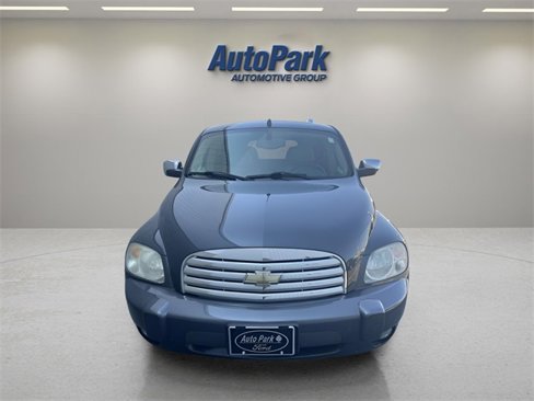 Used 2010 Chevrolet HHR LT w/ LT Preferred Equipment Group image 2