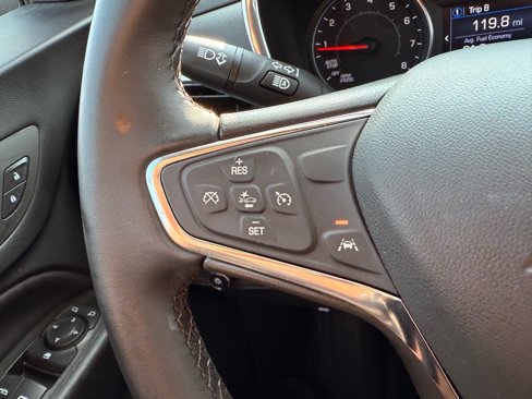 Used 2023 Chevrolet Equinox LT w/ Driver Convenience Package image 14