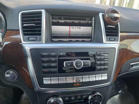 Used 2013 Mercedes-Benz ML 550 4MATIC image 8
