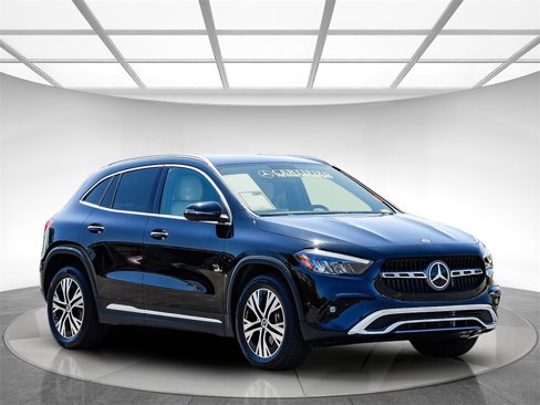 Used 2025 Mercedes-Benz GLA 250 4MATIC image 5