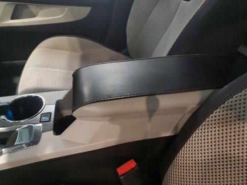 Used 2012 Chevrolet Equinox LT w/ Driver Convenience Package image 27