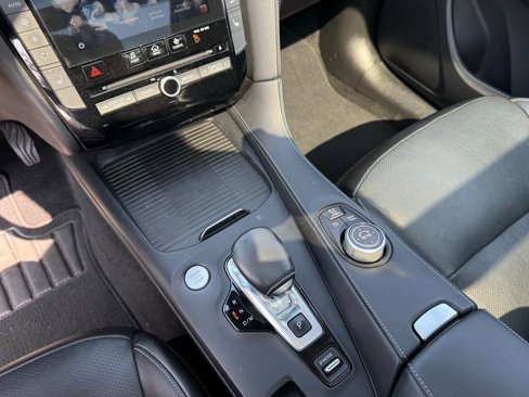 Used 2019 INFINITI QX50 Essential w/ Premium Heat Package image 13