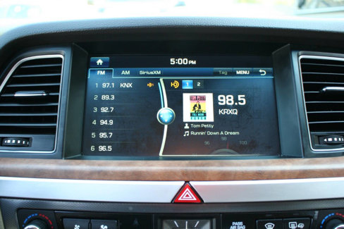 Used 2015 Hyundai Genesis 3.8 w/ Option Group 02 image 12