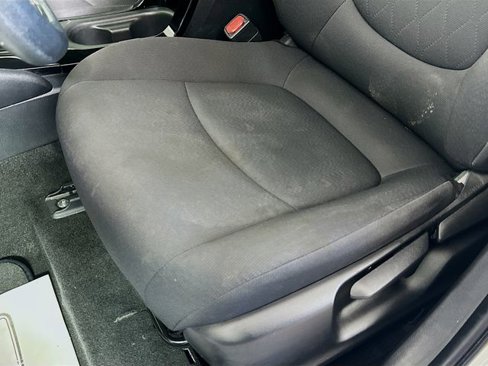 Used 2020 Toyota Corolla LE image 21