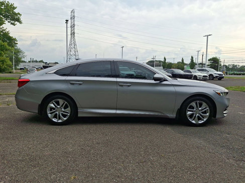 Used 2018 Honda Accord LX image 27