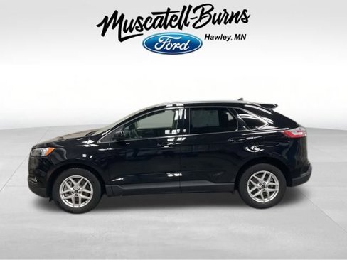 Used 2022 Ford Edge SEL w/ Convenience Package image 4