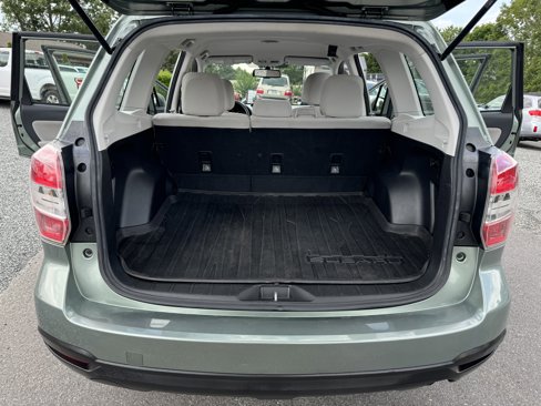 Used 2015 Subaru Forester 2.5i w/ Alloy Wheel Package image 13