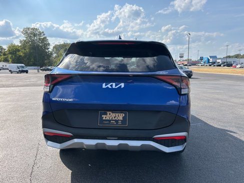 Used 2023 Kia Sportage EX image 4