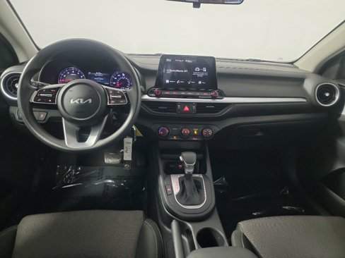 Certified 2023 Kia Forte LXS w/ LXS Technology Package image 20