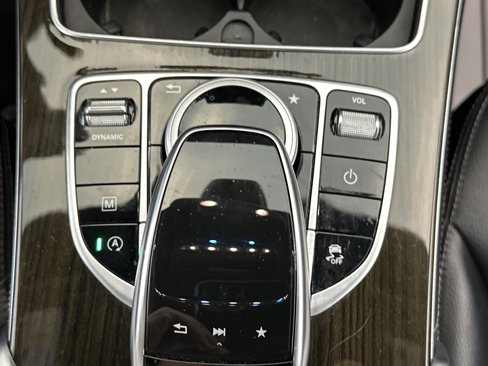 Used 2017 Mercedes-Benz GLC 300 4MATIC image 22