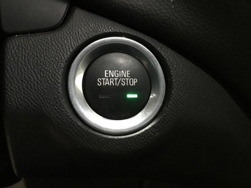 Used 2021 Chevrolet Equinox LT image 35