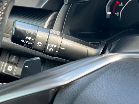 Used 2017 Honda Civic Sport image 32