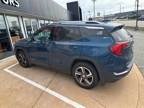 Used 2021 GMC Terrain SLT w/ Infotainment Package II image 5