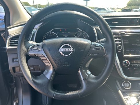 Used 2023 Nissan Murano SV image 11