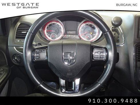 Used 2017 Dodge Grand Caravan SE image 15