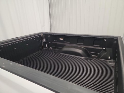 Used 2022 Chevrolet Silverado 3500 LT image 12
