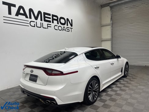 Used 2018 Kia Stinger Premium image 7