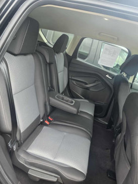 Used 2017 Ford Escape SE image 4