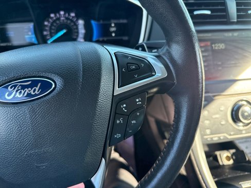 Used 2014 Ford Fusion Titanium image 34