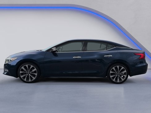 Used 2016 Nissan Maxima SR image 4