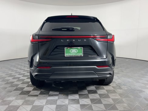 Used 2022 Lexus NX 250 FWD image 9