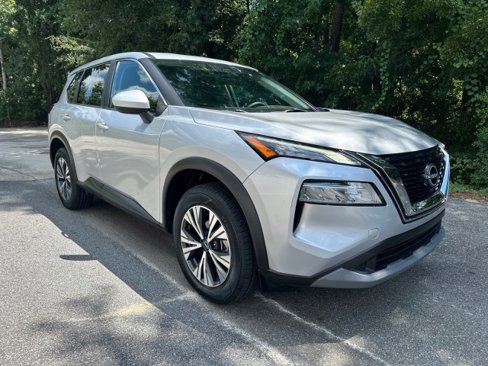 Used 2023 Nissan Rogue SV image 7