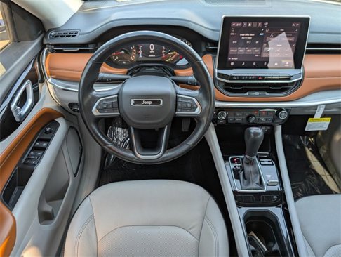 Used 2022 Jeep Compass Limited w/ Sun and Sound Group image 29