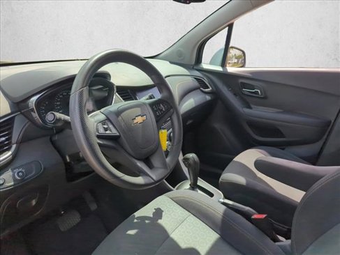 Used 2020 Chevrolet Trax LS w/ Tint and Cruise Package image 8