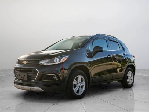 Used 2019 Chevrolet Trax LT w/ LT Convenience Package image 3