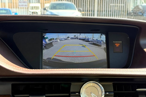 Used 2016 Lexus ES 300h image 14