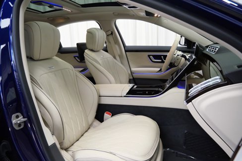 Used 2024 Mercedes-Benz S 63 AMG S image 22