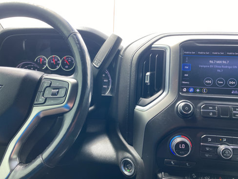 Used 2021 Chevrolet Silverado 1500 LT Trail Boss w/ Bed Protection Package image 11