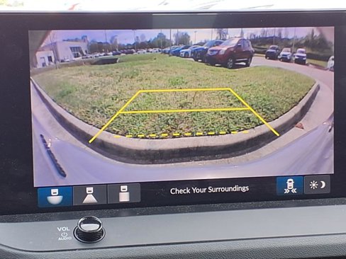 Used 2023 Honda Accord Touring image 17