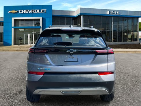 Used 2022 Chevrolet Bolt EUV LT w/ Convenience Package image 6