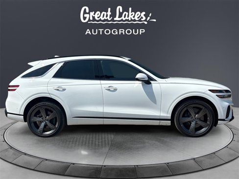 Used 2025 Genesis GV70 3.5T Sport w/ Sport Advanced Package image 6